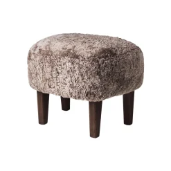 Audo Copenhagen Ingeborg Med Fodskammel Fåreskind Sahara/Røget Eg^ Stole|Stue