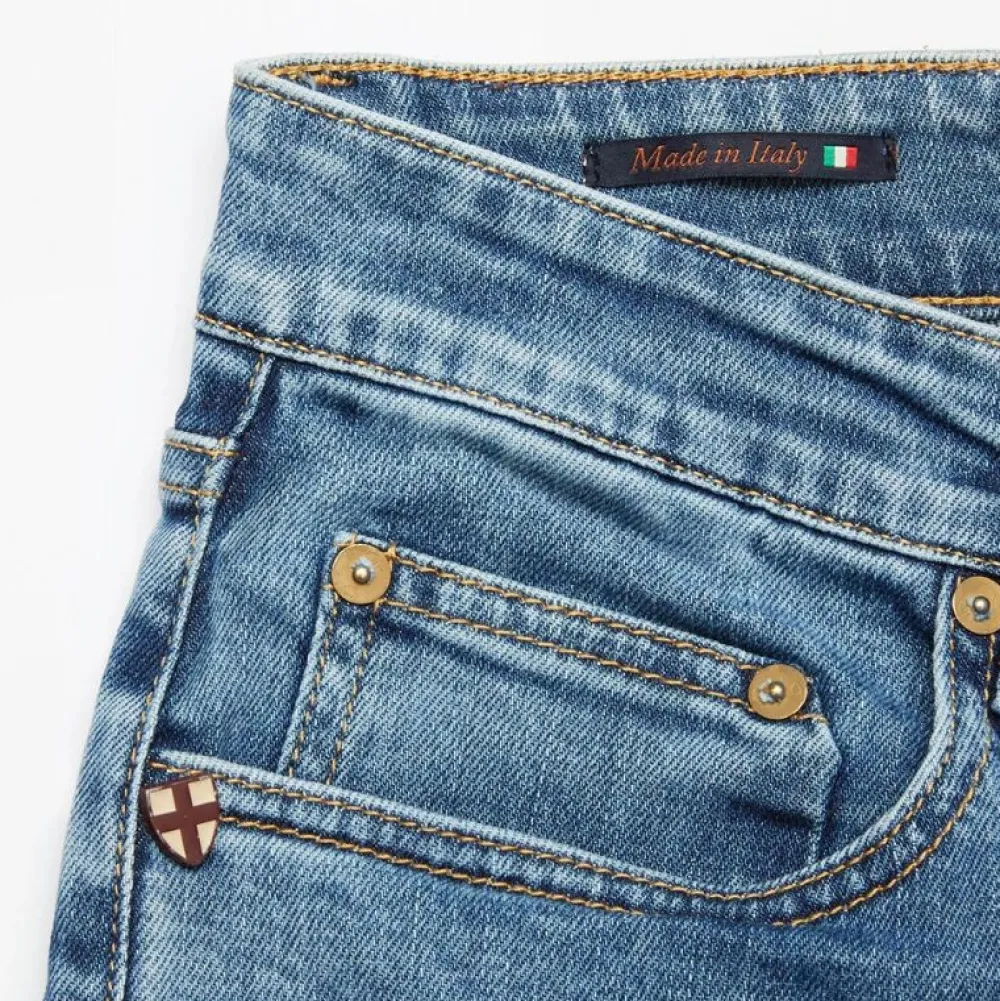 Blue De Gênes Vinci Pala Used Jeans Blue Denim^ Underdele