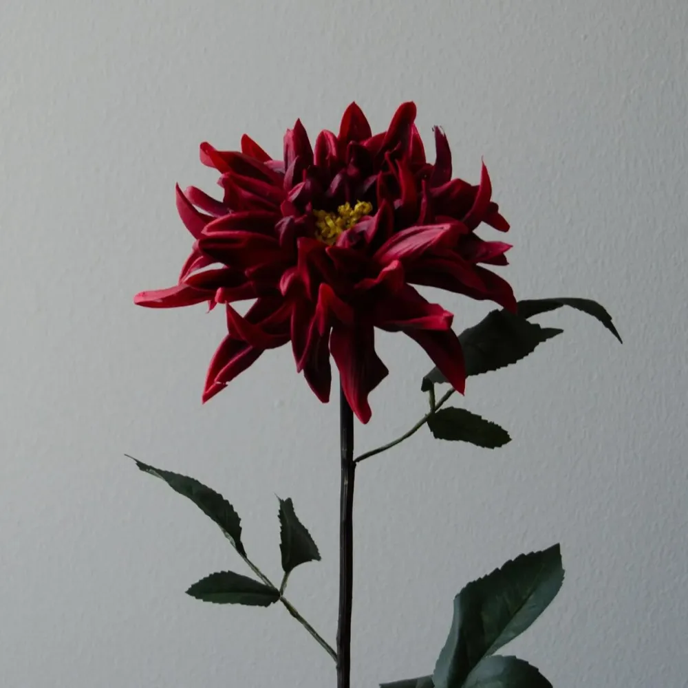 Botané Studios Cactus Dahlia Flower Red^ Kunstige Blomster