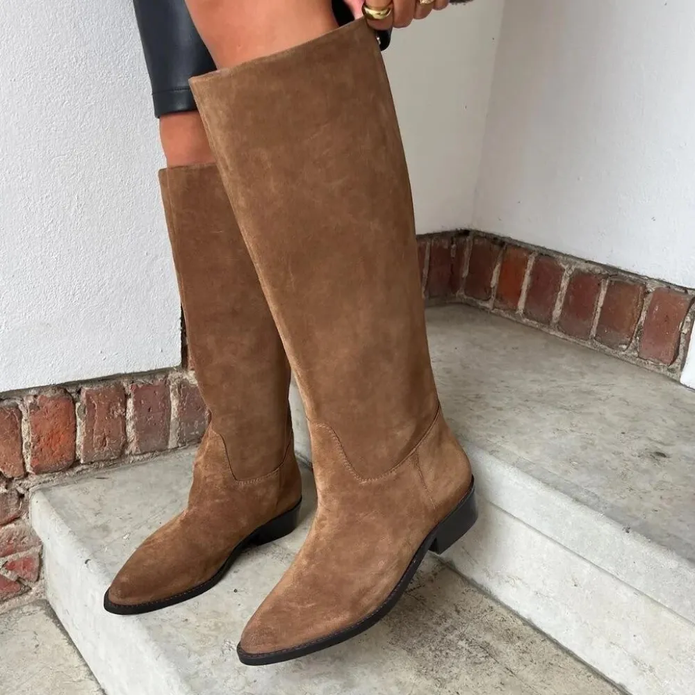 Copenhagen Shoes The Note Boot Cognac Suede^Dame Sko