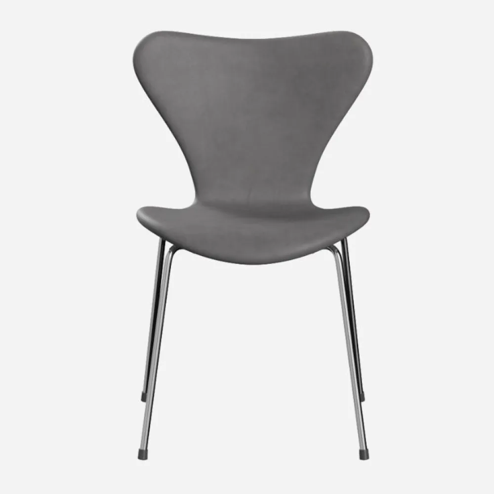 Fritz Hansen 3107 Serie 7 Fuldpolstret Embrace Læder^ Stue|Stole