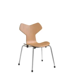 Fritz Hansen Grand Prix Børnestol^Børn Børneværelse|Møbler