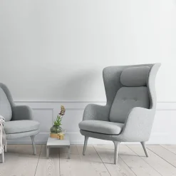 Fritz Hansen JH1 Ro Lænestol Stof^ Stole