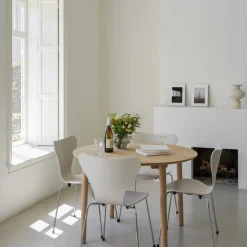 Fritz Hansen Serie 7™ 3107 Farvet Ask^ Køkken|Stole