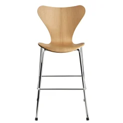 Fritz Hansen Serie 7™ 3107 Junior Chair Oak^Børn Børneværelse|Møbler