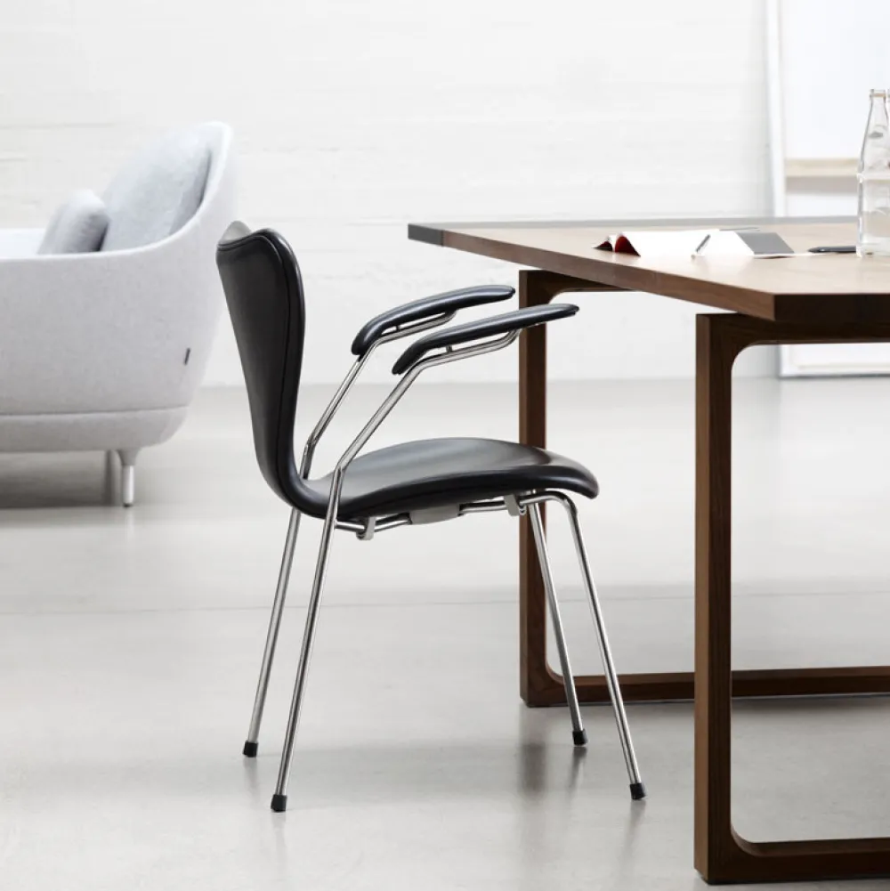 Fritz Hansen Serie 7 Armstol Fuldpolstret Læder^ Køkken|Kontor