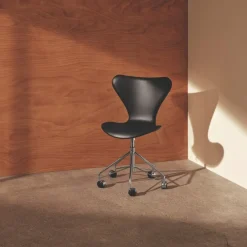Fritz Hansen Serie 7 Drejestol Fuldpolstret Læder^ Kontor|Stole