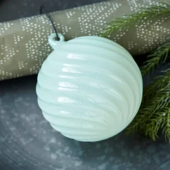 House Doctor Ornament Glassy Dusty Green^ Juletræspynt|Julepynt