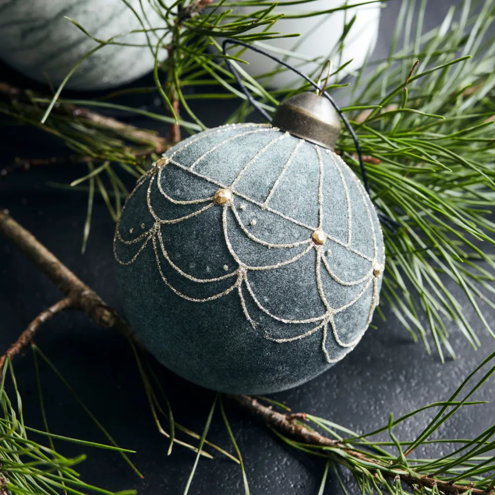 House Doctor Ornament Velour Dusty Green Large^ Juletræspynt|Julepynt