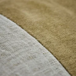 House Doctor Sono Cushion Amber 40x60 cm^ Puder