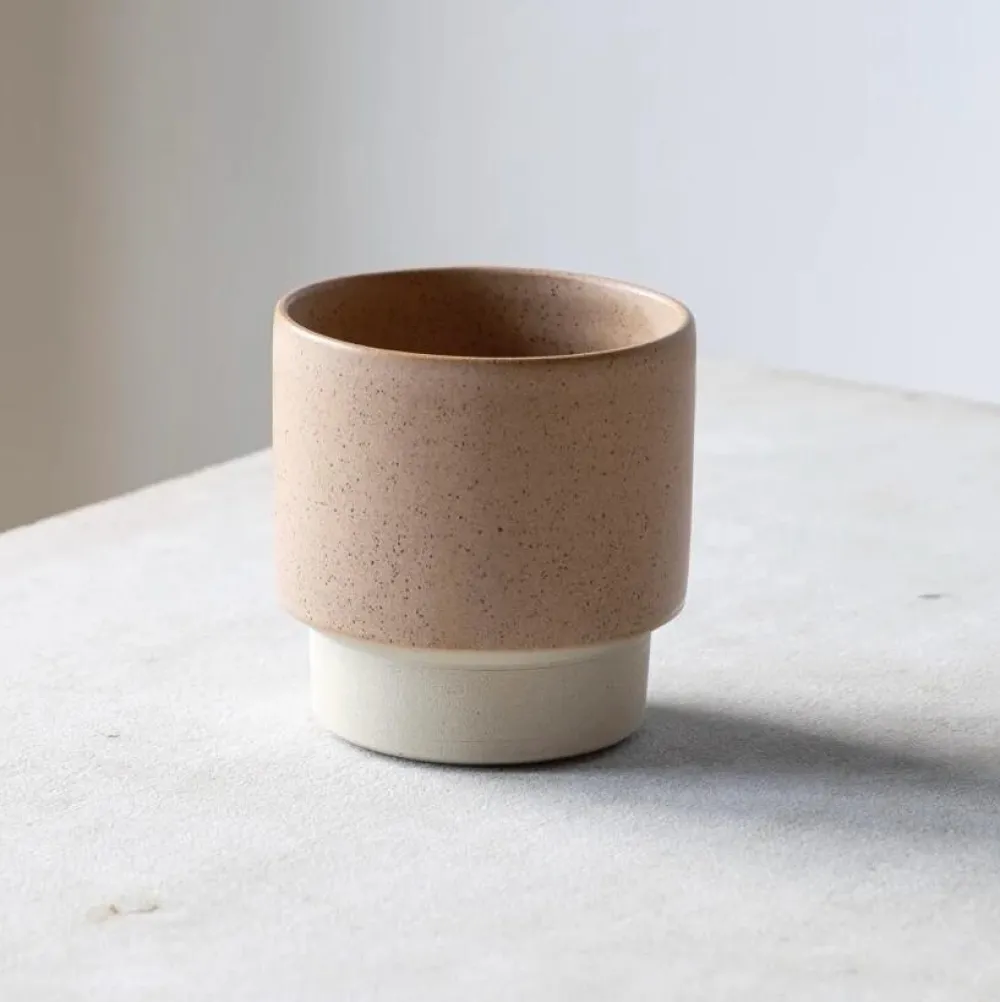 Julie Damhus Studio Oda Krus Beige^ Keramik & Porcelæn