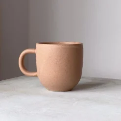 Julie Damhus Studio Oda Rund Kop Med Hank Beige^ Køkken|Keramik & Porcelæn