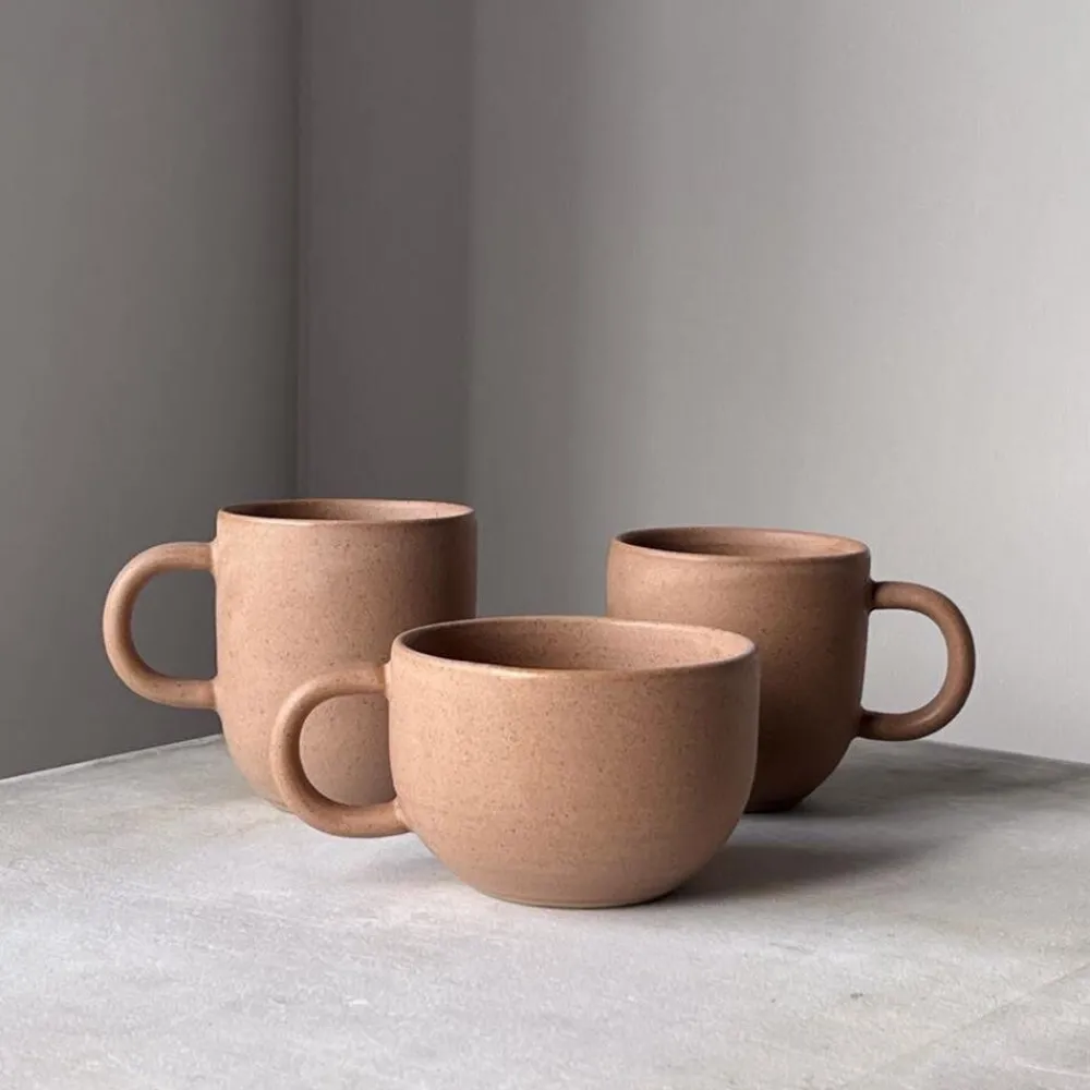 Julie Damhus Studio Oda Rund Kop Med Hank Beige^ Køkken|Keramik & Porcelæn