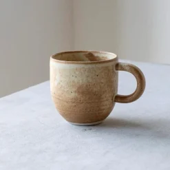 Julie Damhus Studio Oda Rund Kop Med Hank Brun^ Keramik & Porcelæn