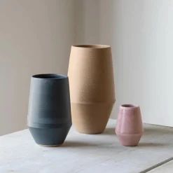 Julie Damhus Studio Oda Vase Blå Mellem^ Vaser|Keramik & Porcelæn
