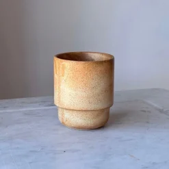 Julie Damhus Studio Toto Krus Brun^ Keramik & Porcelæn