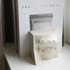 Laoru Laoru Bookend Left Eye Antique White^ Andet Boligtilbehør|Keramik & Porcelæn