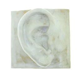 Laoru Laoru Right Ear Relief Antique White^ Keramik & Porcelæn