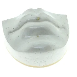 Laoru Laoru Small Mouth I Relief Antique White^ Keramik & Porcelæn