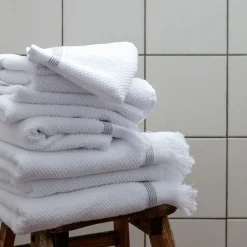 Meraki Towels White & Grey Stripes 40x60 cm^ Badeværelse|Badtekstiler
