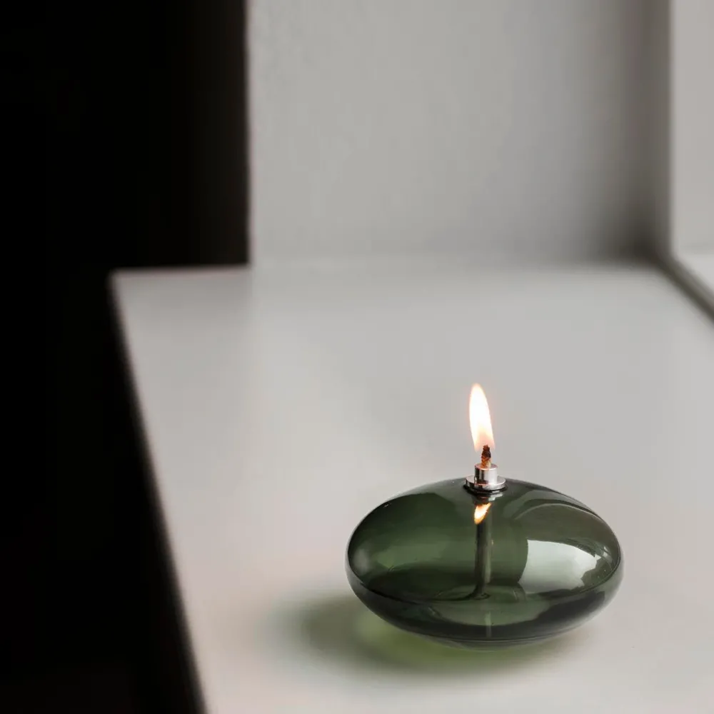 Mette Ditmer Aura Oil Lamp Dark Forest Small^ Andet Boligtilbehør|Lysestager