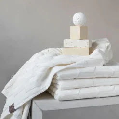 Mette Ditmer Geo Towel Off-White^ Badeværelse|Badtekstiler