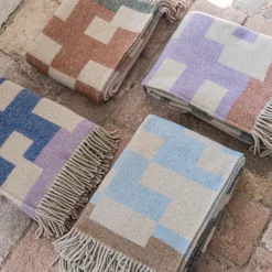 Mette Ditmer Maze Throw Chocolate^ Plaider