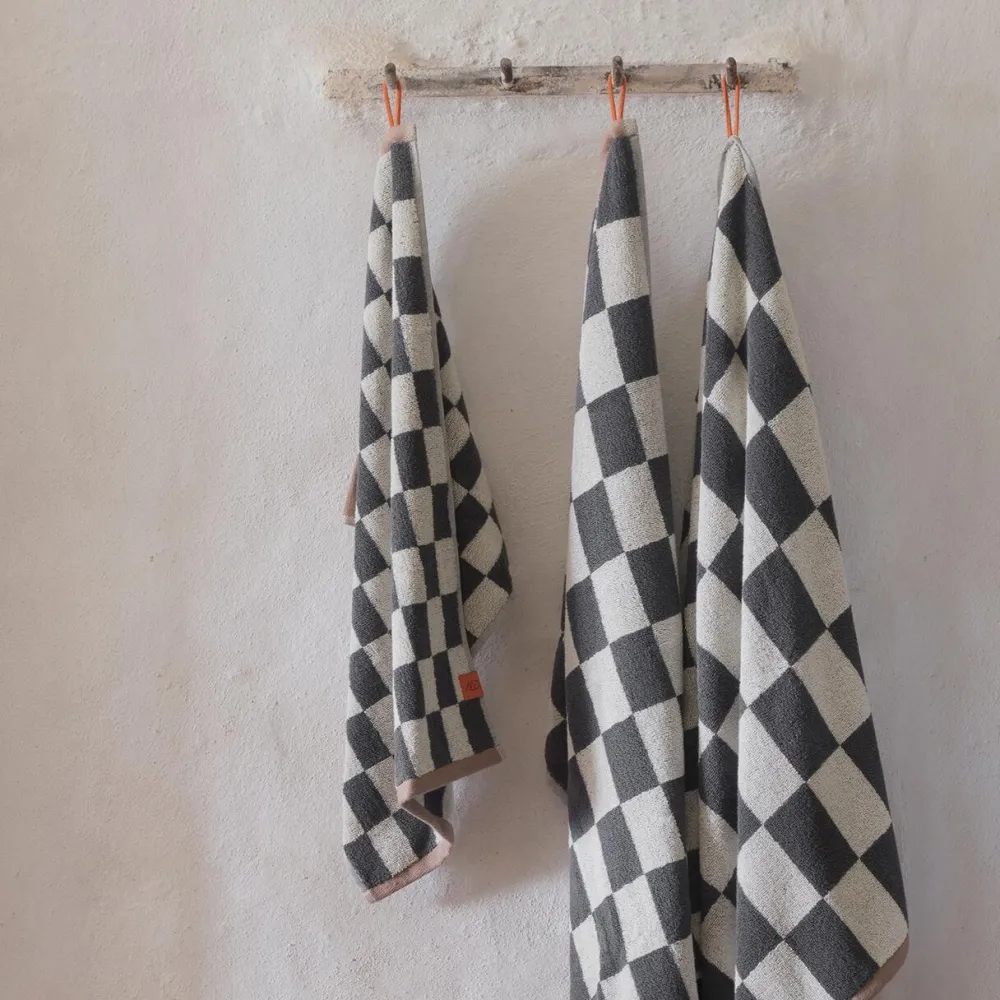 Mette Ditmer Retro Guest Towels Dark Grey^ Badeværelse|Badtekstiler