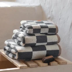 Mette Ditmer Retro Hand Towel Dark Grey^ Badeværelse|Badtekstiler