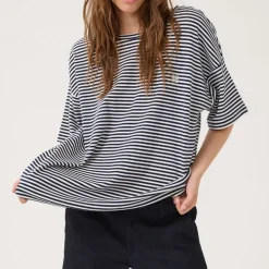 My Essential Wardrobe Dana Tee Navy W. Off White Stripe^Dame Overdele