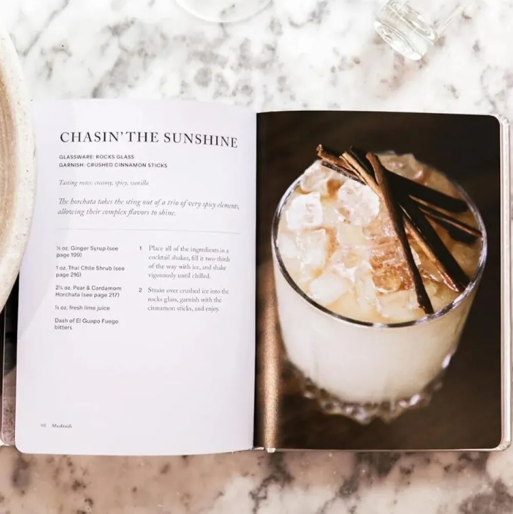 New Mags Mocktails - A Collection Of No-Proof Cocktails^ Bøger