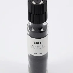Nicolas Vahé Salt Black^ Delikatesser