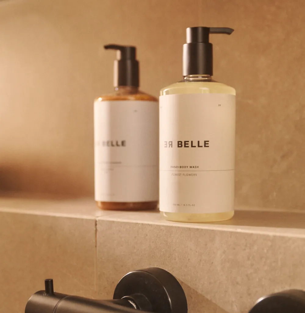 Rebelle Copenhagen Liquid Scrub Cleanser Lemongrass Mint 500 ml^ Badeværelse|Velvære