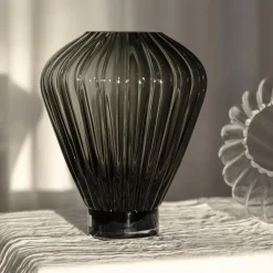 Specktrum Evelyn Vase Grey Medium^ Vaser