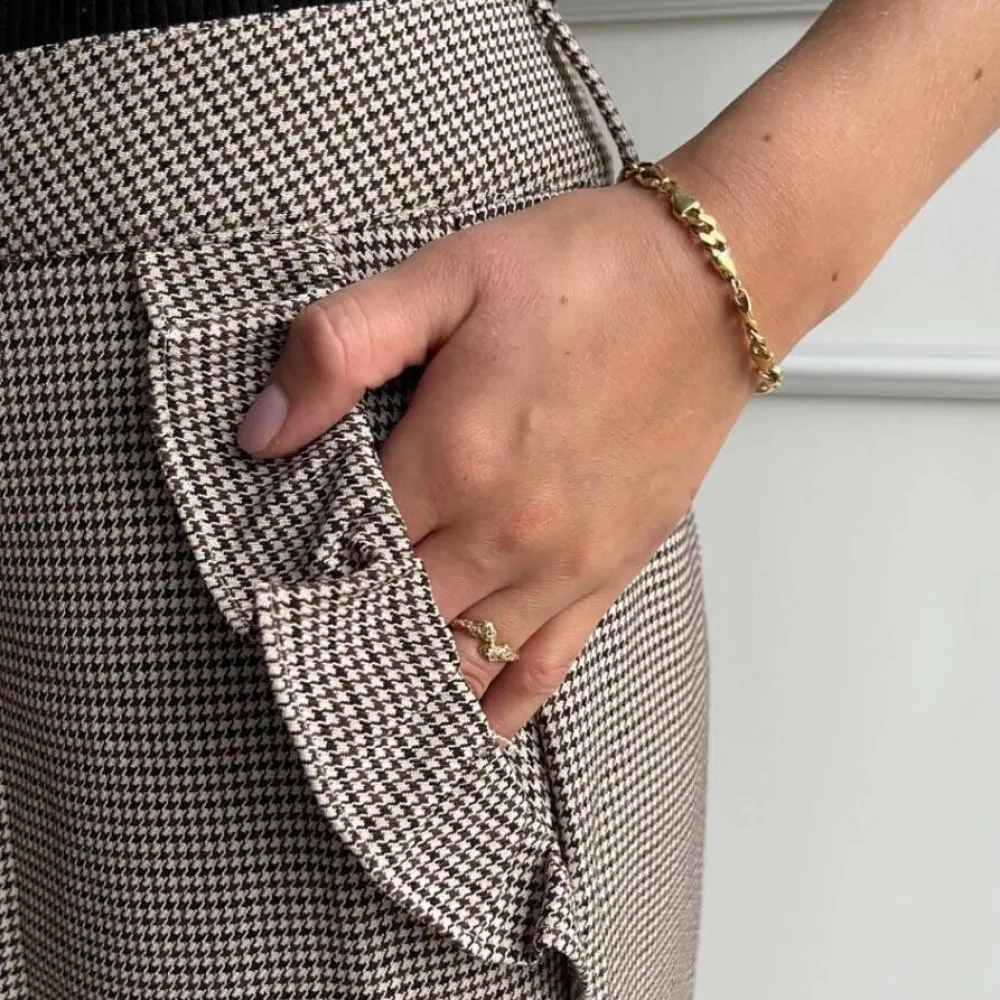 Stories From The Atelier - By Copenhagen Shoes Stories From The Atelier As Magic Solid Pants Sand Check^Dame Underdele