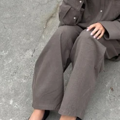 Stories From The Atelier - By Copenhagen Shoes Stories From The Atelier Be You Pants Earth^Dame Underdele