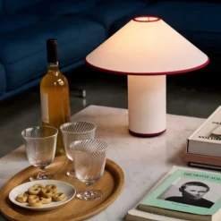 &Tradition ATD6 Colette White/Merlot^ Bordlamper|Stue