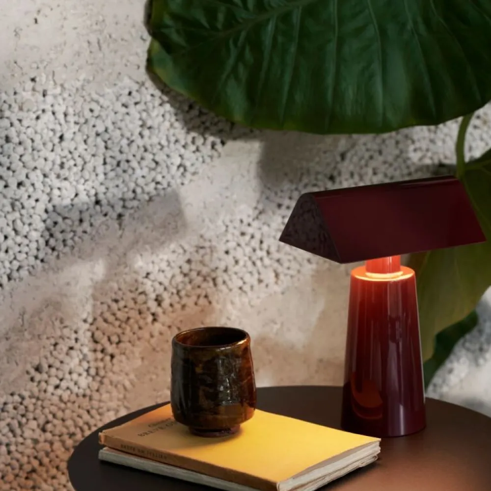 &Tradition Caret MF1 Dark Burgundy^ Soveværelse|Bordlamper