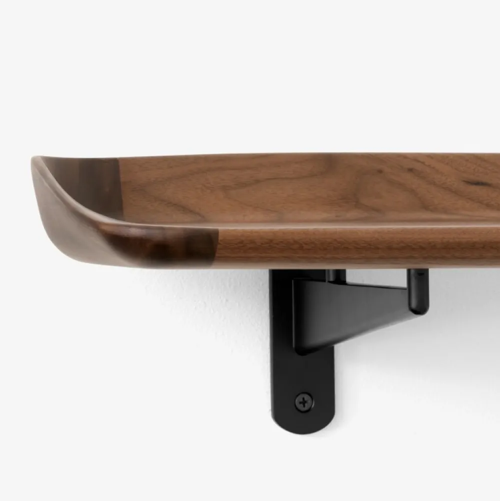 &Tradition Guild HM14 Valnød^ Hylder|Stue