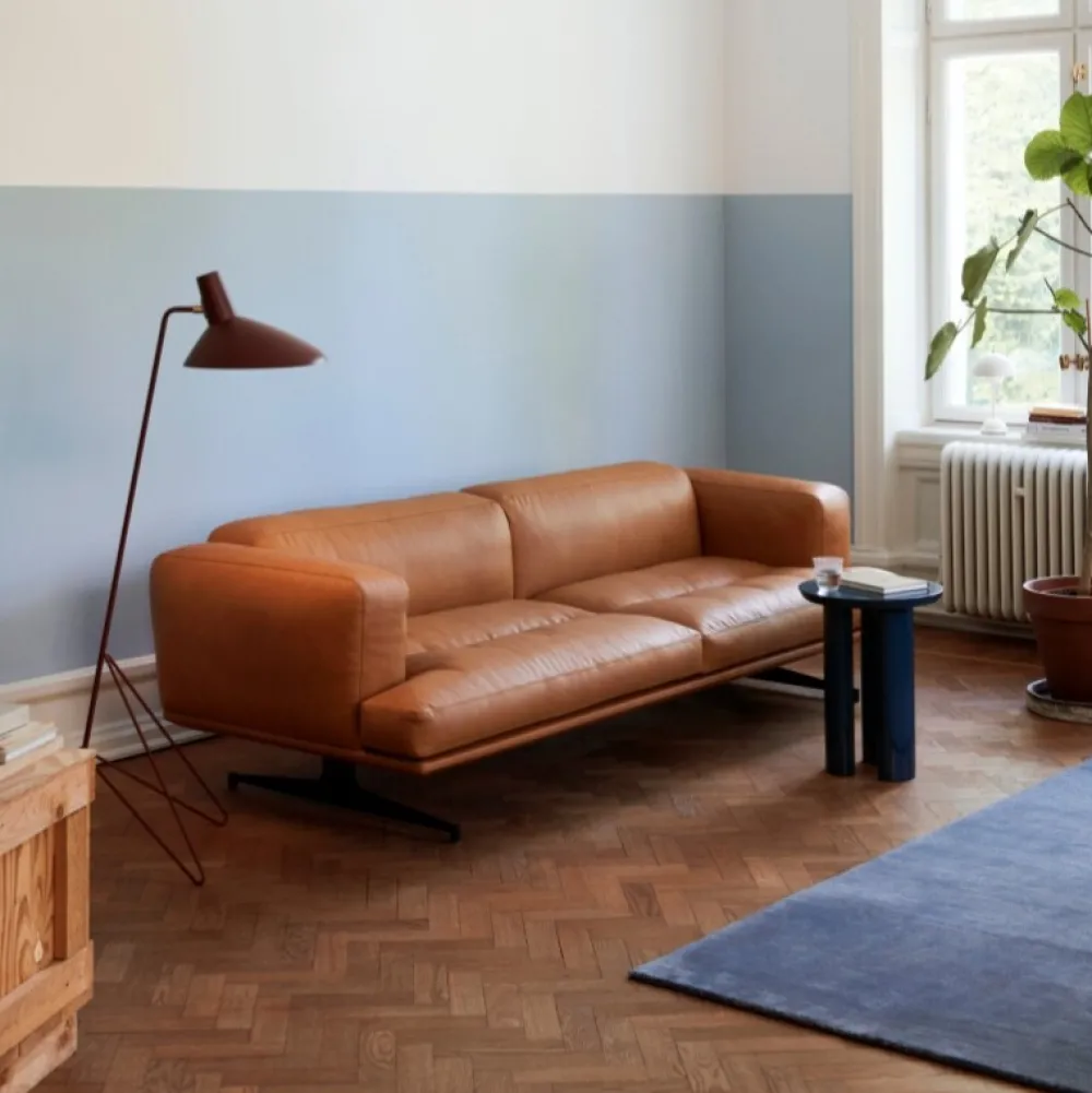 &Tradition Inland AV23 Sofa Cognac Læder^ Stue|Sofaer