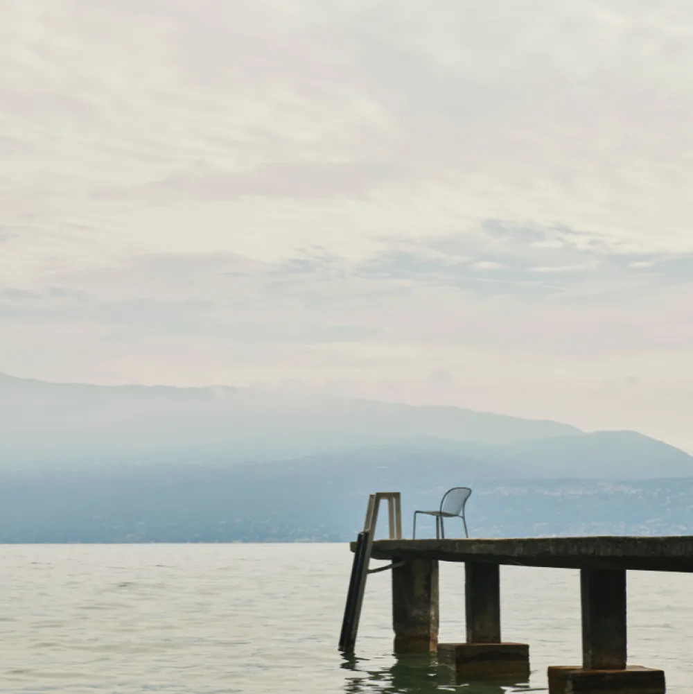 &Tradition Thorvald SC100 Loungestol Warm Black^ Havemøbler