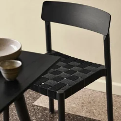 &Tradition TK1 Betty Chair Black Oak Black Webbing^ Stue|Stole