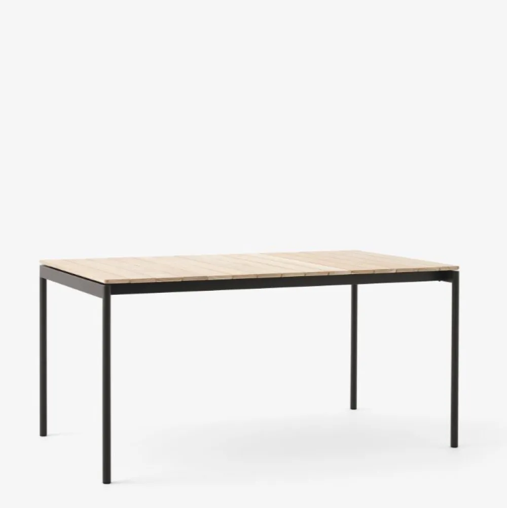 &Tradition Ville AV25 Spisebord Warm Black^ Havemøbler