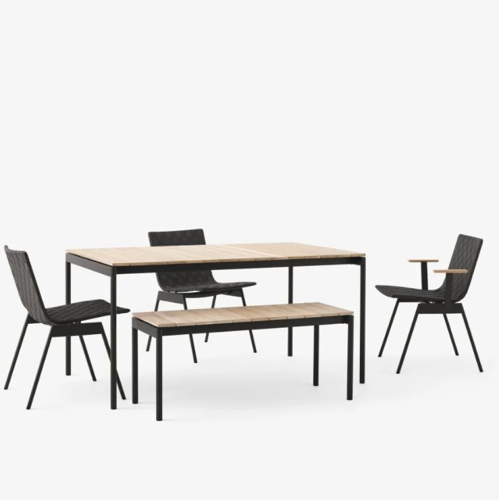 &Tradition Ville AV25 Spisebord Warm Black^ Havemøbler